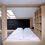 Victus Comfortable In By Renters Sopot
