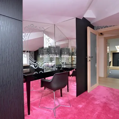 Apartment Victus Apartamenty, Aura